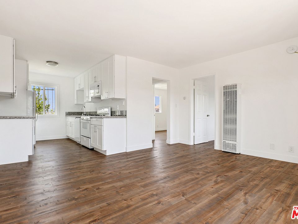 1st image of 1212 W 107th St APT 7