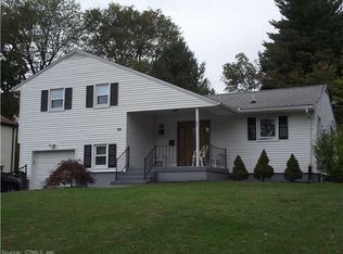 34 Hilldale Rd, West Hartford, CT 06117