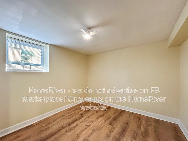 10046 S Perry Ave — Photo 19