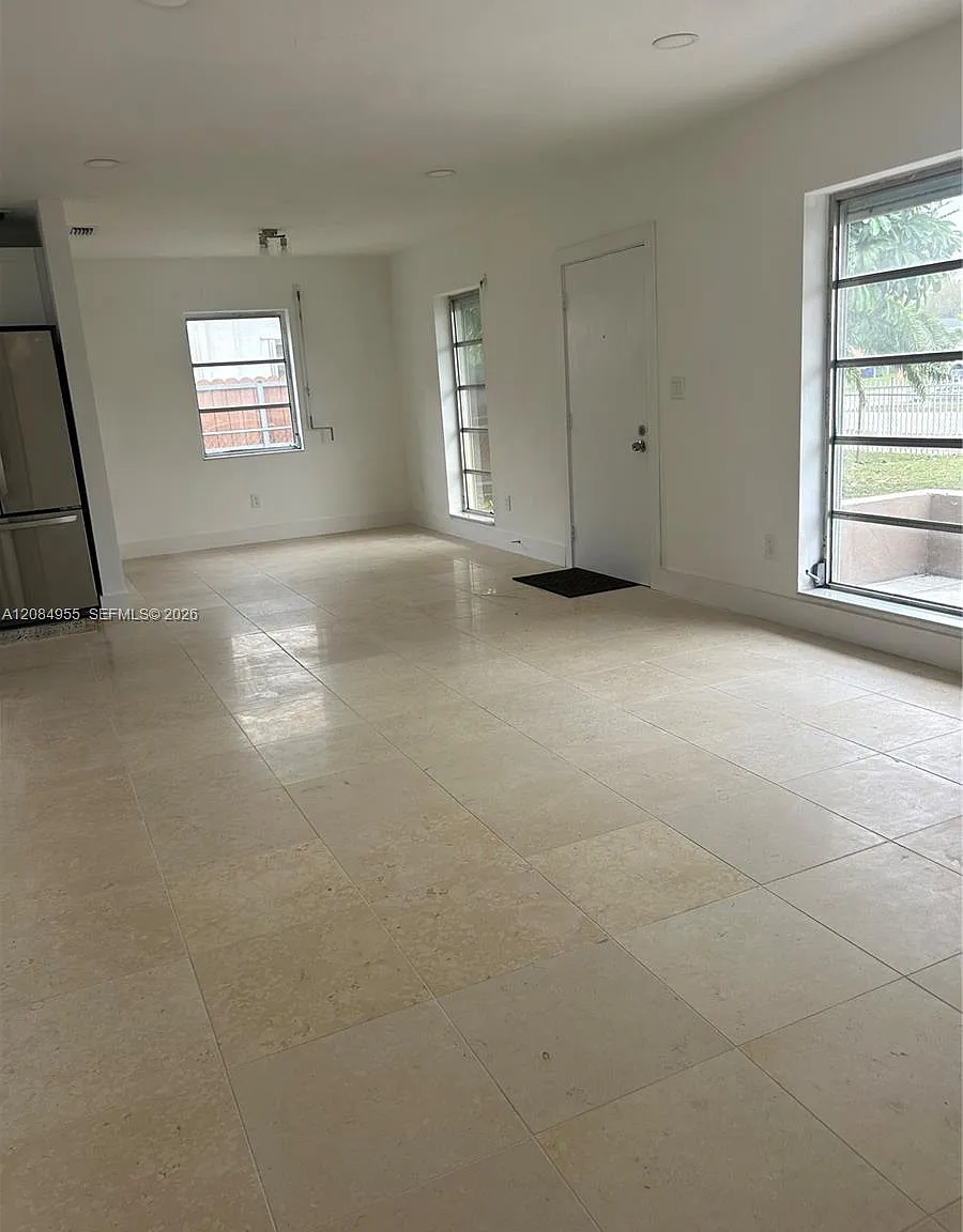 Leslie Estates Sec 9 — Photo 4