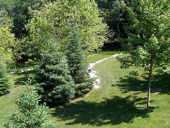 3rd image of 1567 S Forest Ln