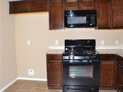 5th image of 2713 Demotte Dr