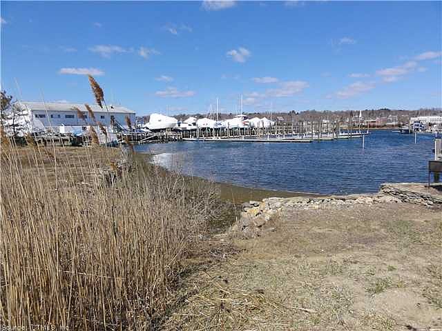2nd image of 36 Roseleah Dr