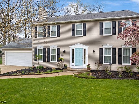 2nd image of 20724 Forestwood Dr