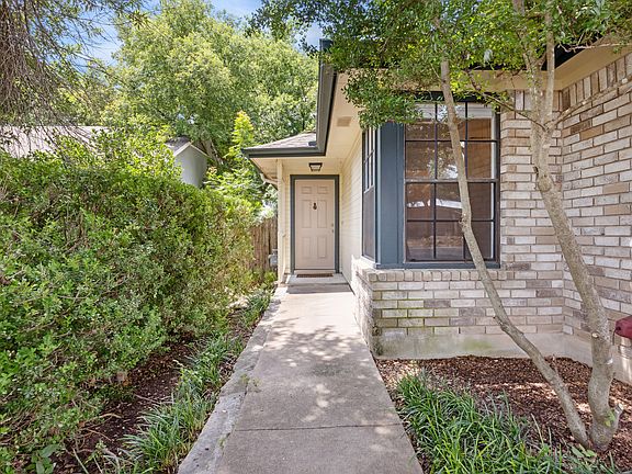 3rd image of 1809 Rainy Meadows Dr