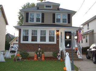 16 Sterling Ave, Staten Island, NY 10306