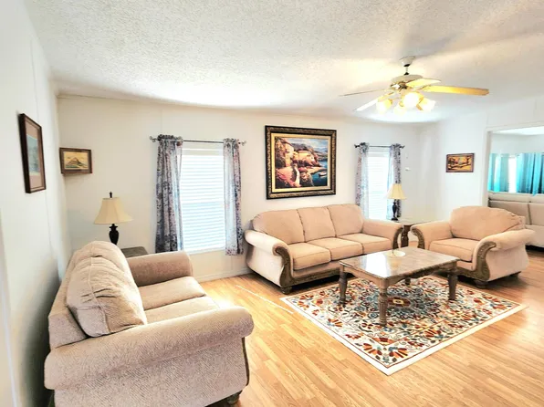 14 La Costa Lane, Port St Lucie, FL 34952