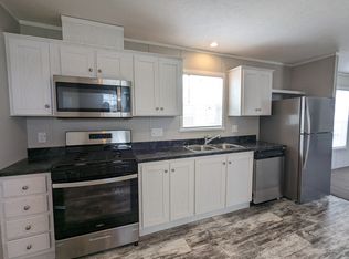 777 Virginia St, Belleville, MI 48111