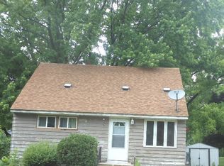 34 Elm St, Easton, MN 56025