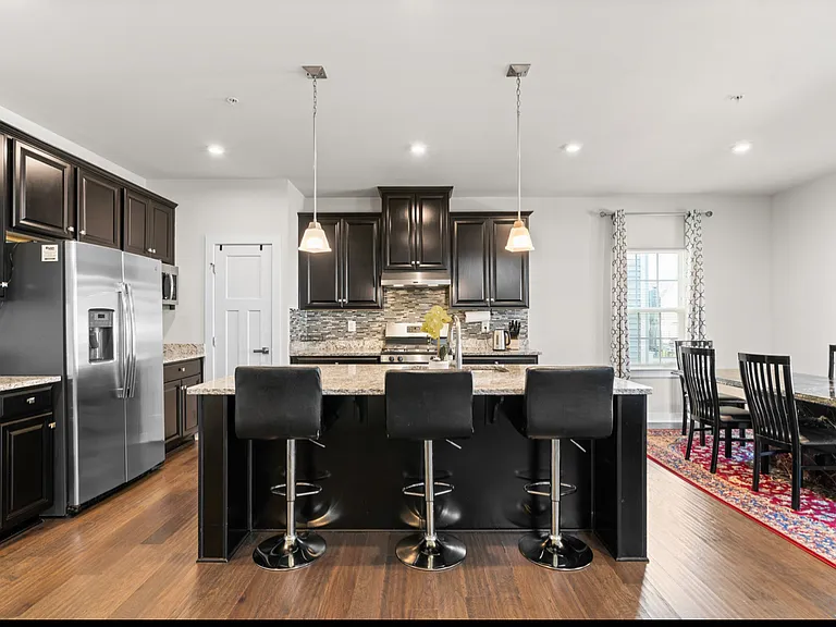 4413 Arbor Wood Ct — Photo 12