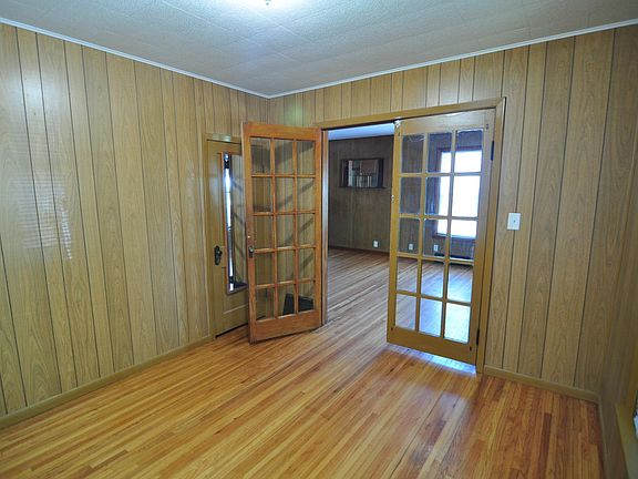 4th image of 1724 N 30th St