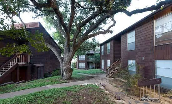 Oak Grove — Photo 53