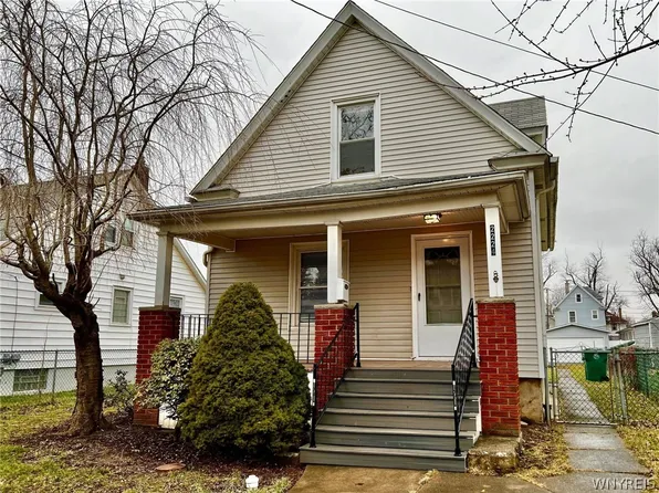 2224 Linwood Ave, Niagara Falls, NY 14305