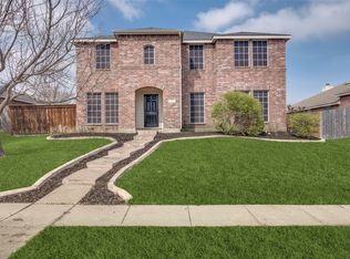 404 Singleton Dr, Royse City, TX 75189