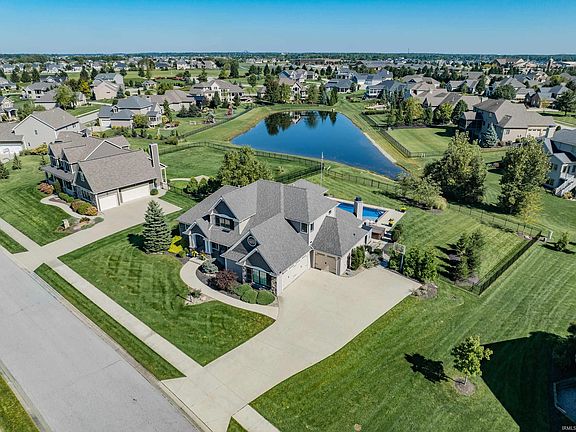 3rd image of 2931 Greythorne Ct