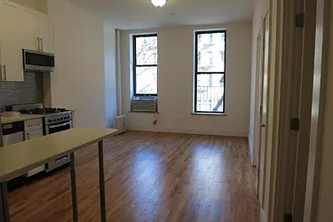 Rented by Manhattan Best Realty, Inc.