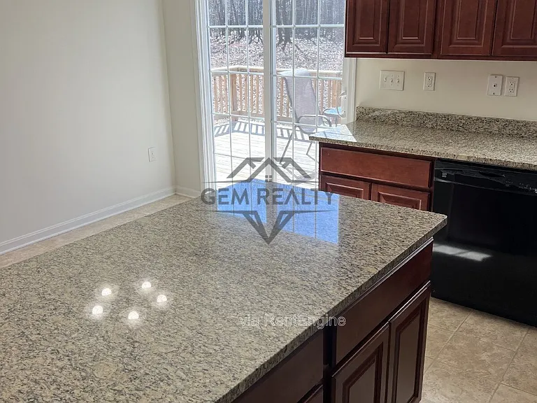 8326 Quicks Way — Photo 12