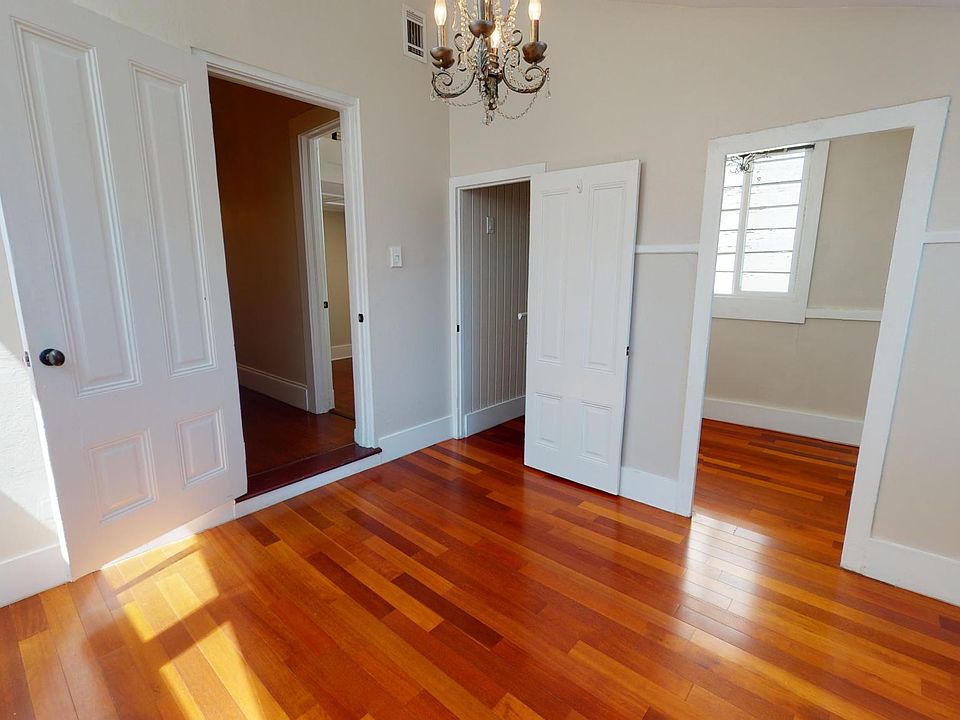 1st image of 811 Page St #D