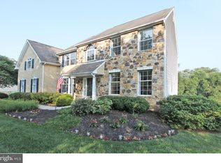 7 Angelica Dr, Avondale, PA 19311