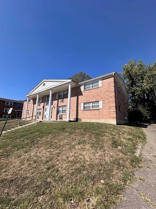 1st image of 423 Briarwood Ave