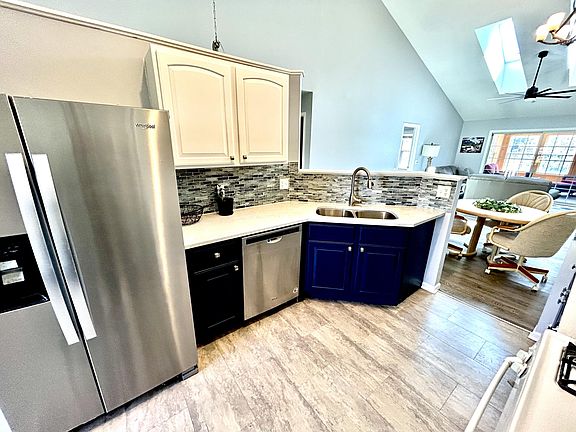 3rd image of 4358 Aspen Trails Dr NE