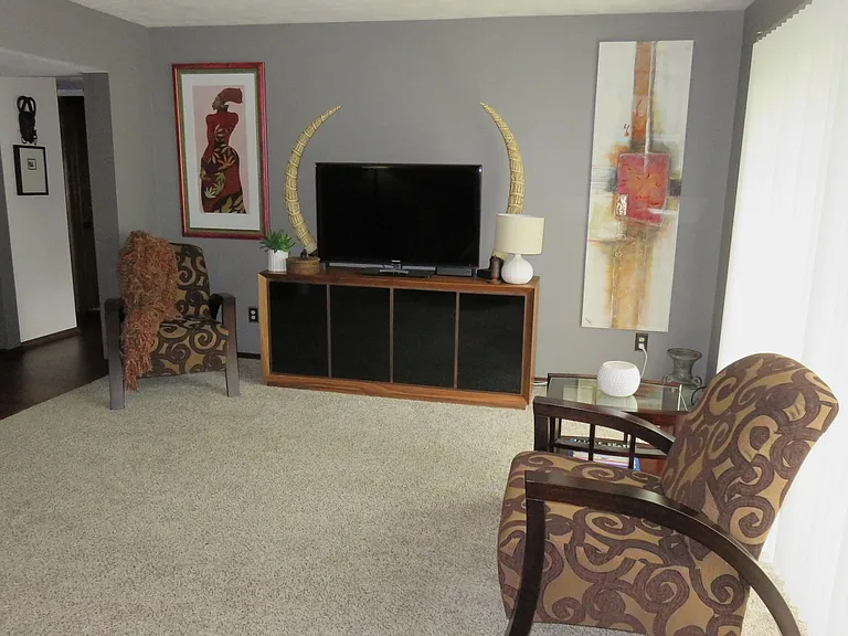 4650 Eastern Ave SE #201 — Photo 8
