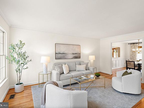 5th image of 1838 Golf View Ct