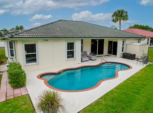126 Cocoplum Cir, Royal Palm Beach, FL 33411