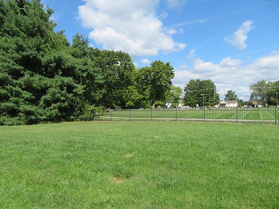 4th image of 10286 Whittaker Rd
