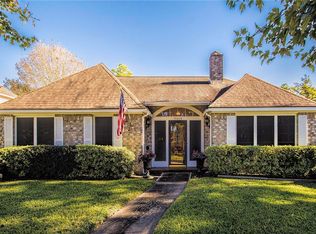 15826 Knolls Lodge Dr, Houston, TX 77095