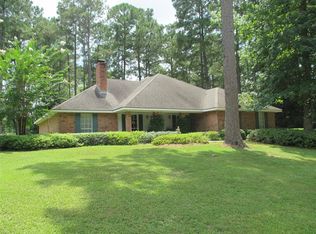 107 Wilderness Dr, Boyce, LA 71409