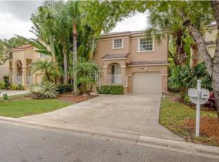 552 NW 87th Ter, Pompano Beach, FL 33071