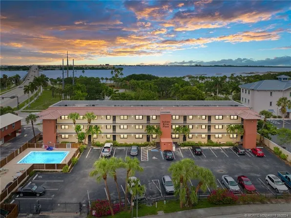 701 N Indian River Dr APT 104, Fort Pierce, FL 34950
