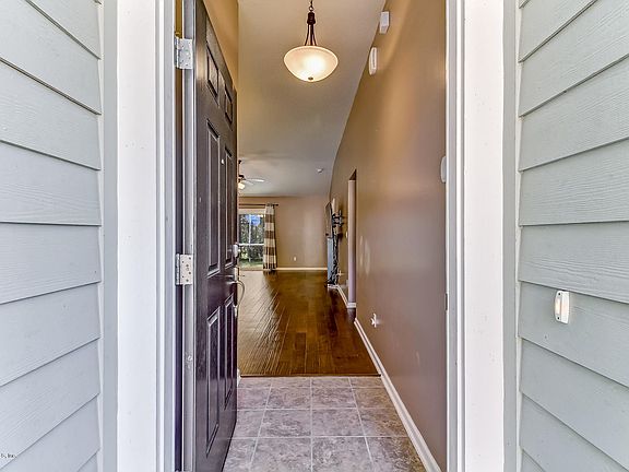 5th image of 86172 Venetian Ave