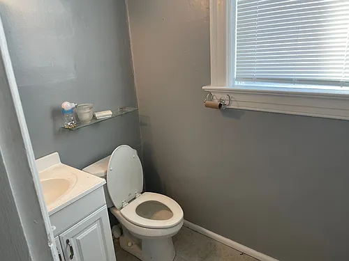 4440B Gibson Ave Photo 1
