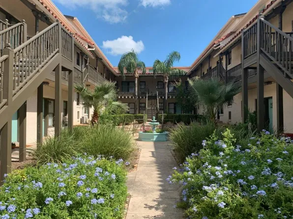 The Monte Apartments