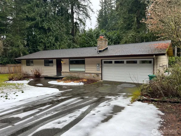 622 NE Surfcrest Avenue, Poulsbo, WA 98370