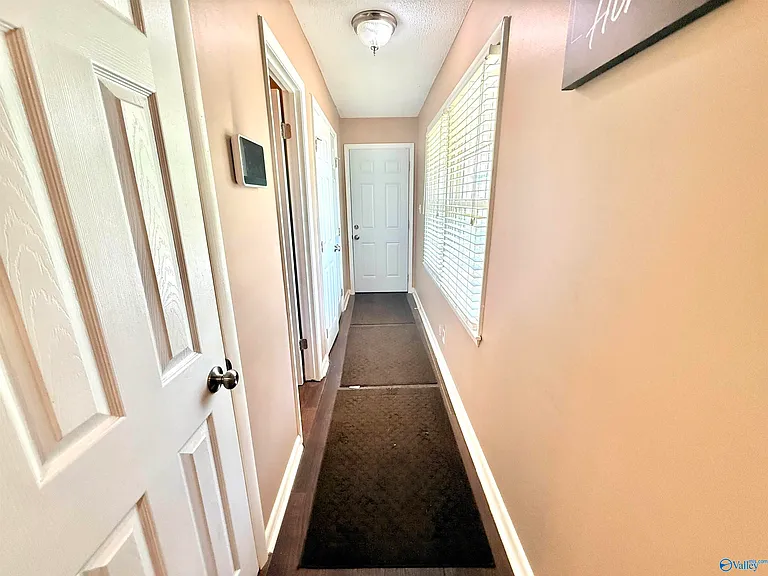 1711 Lydia Dr NW — Photo 31