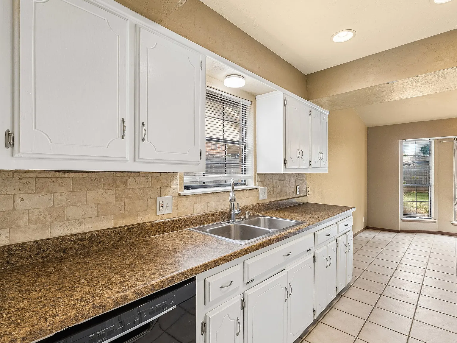 3 bed, 1507 sqft, $1,545 — Photo 4