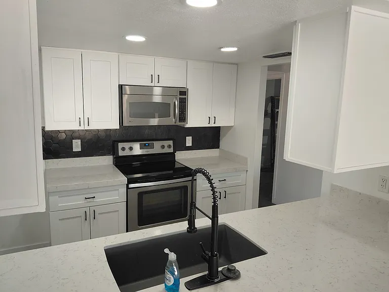 3903 S Juniper St — Photo 2
