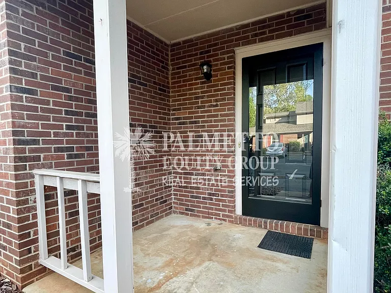 2607 Cottage Pl — Photo 2