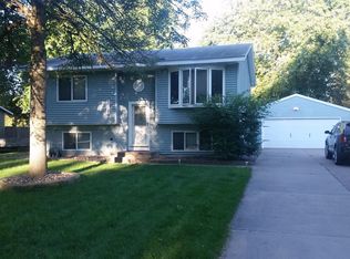 (Undisclosed Address), White Bear Lake, MN 55110