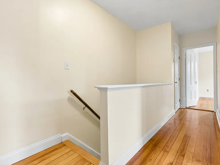 46 Beaver St #46 — Photo 14