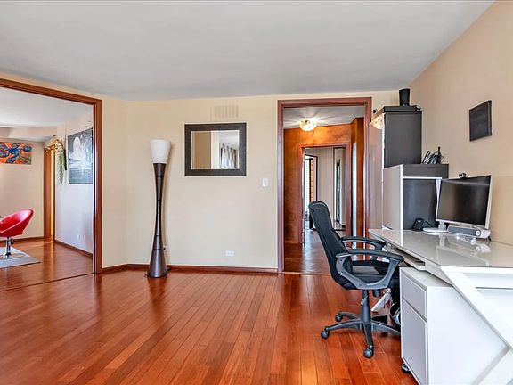 4th image of 125-10 Queens Blvd #1807