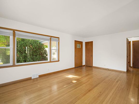 5th image of 5462 N 103rd STREET