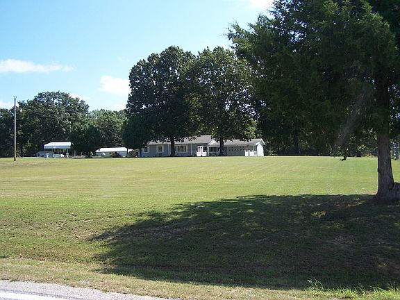 2nd image of 972 State Highway 175