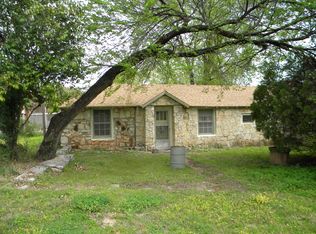 104 Stockton St, Granbury, TX 76048