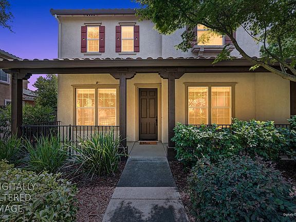 5th image of 5042 Courtney Way