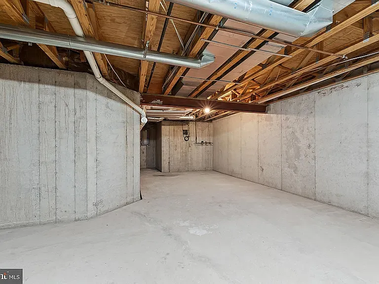 BASEMENT VIEW 2