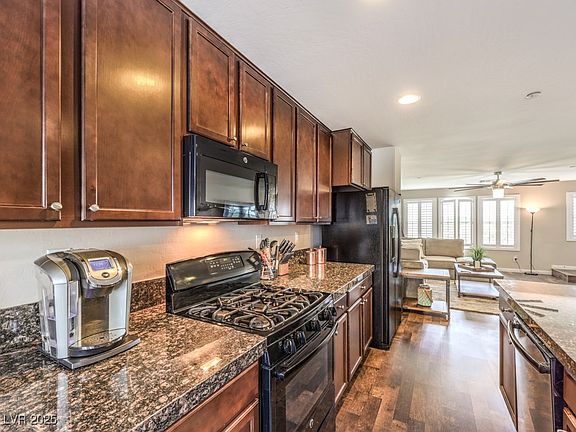 2nd image of 1308 Jewelstone Cir